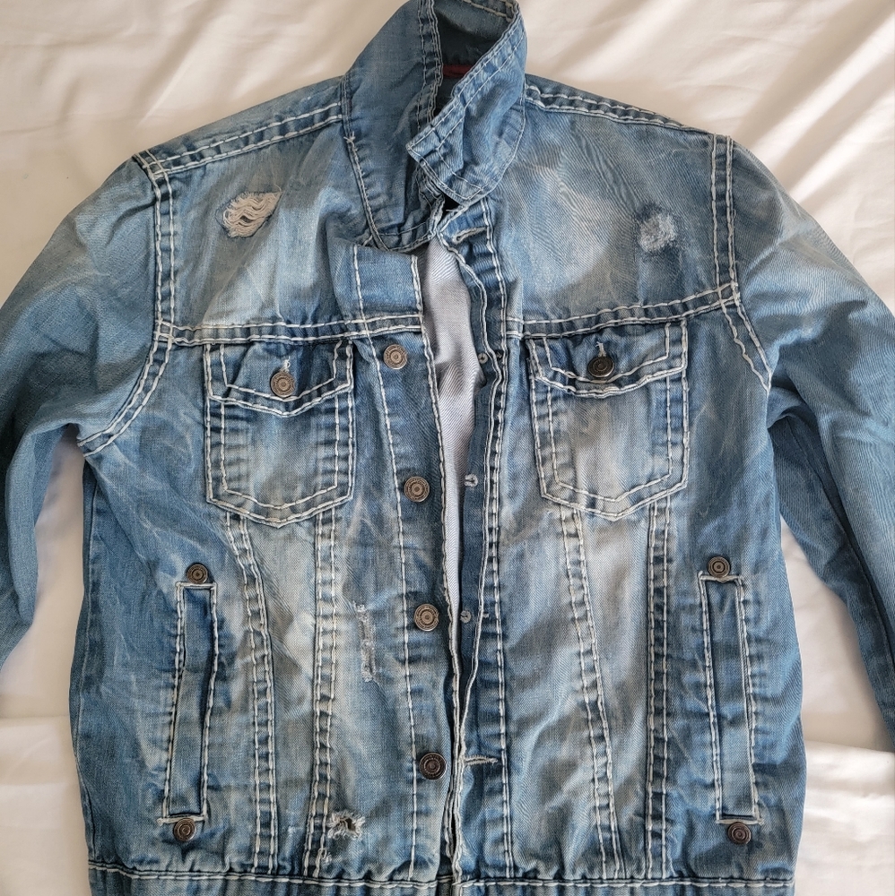 D-LUX DENIM JACKET SIZE MEDIUM